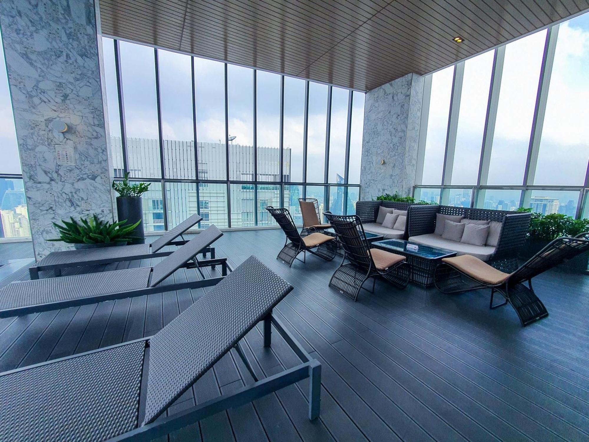 Hampton Residence Next To Emporium Bangkok Exterior foto